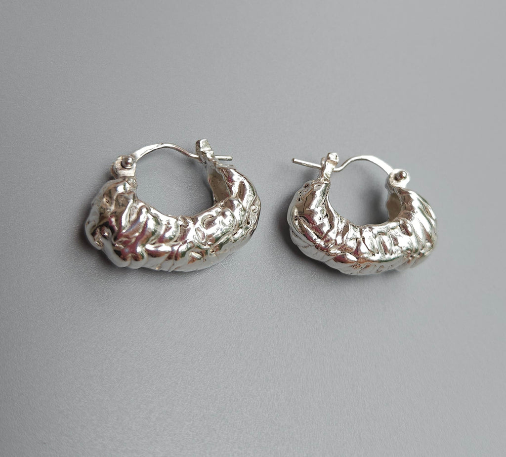 Snuggy Hoops - Silver