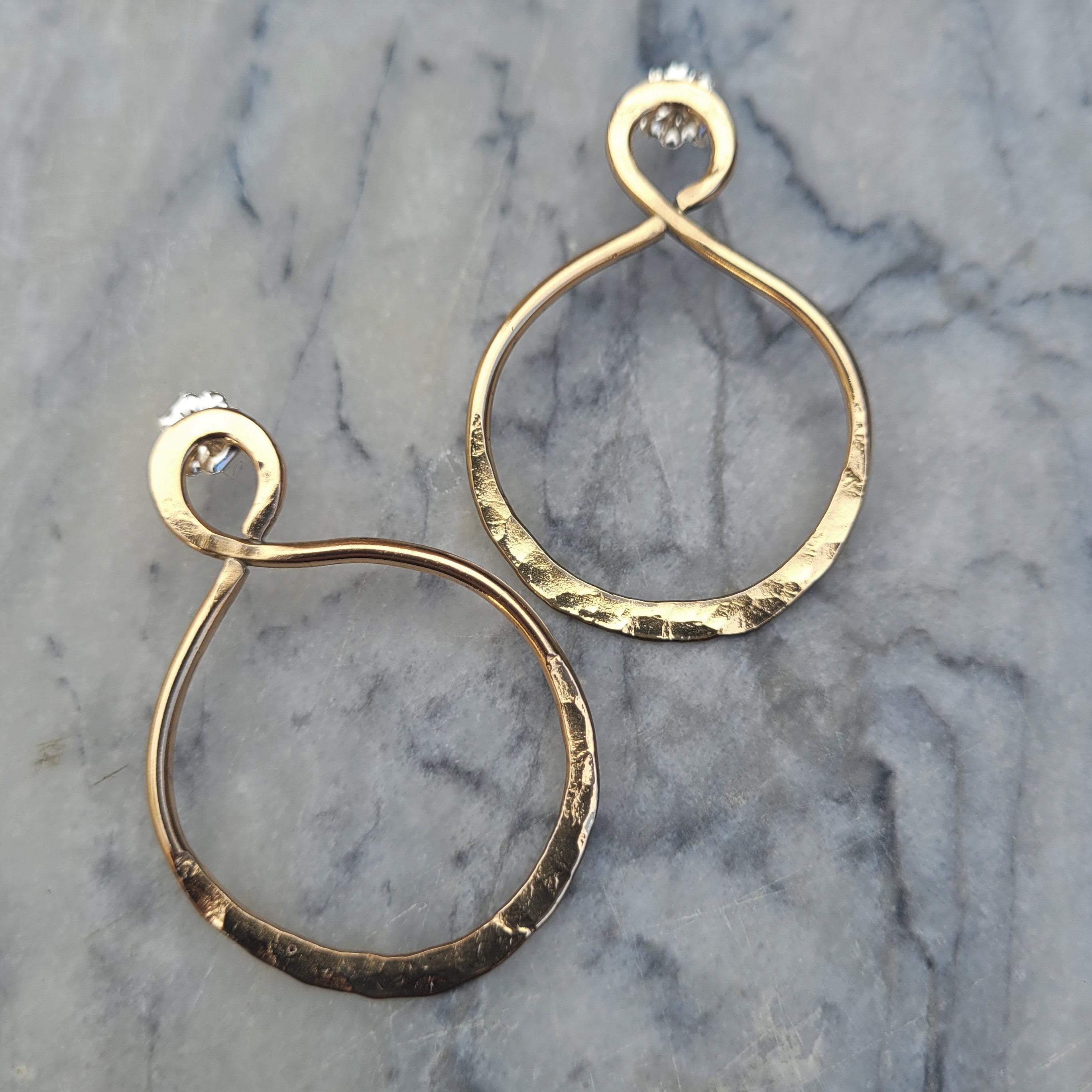 Infinity Hoops- Medium