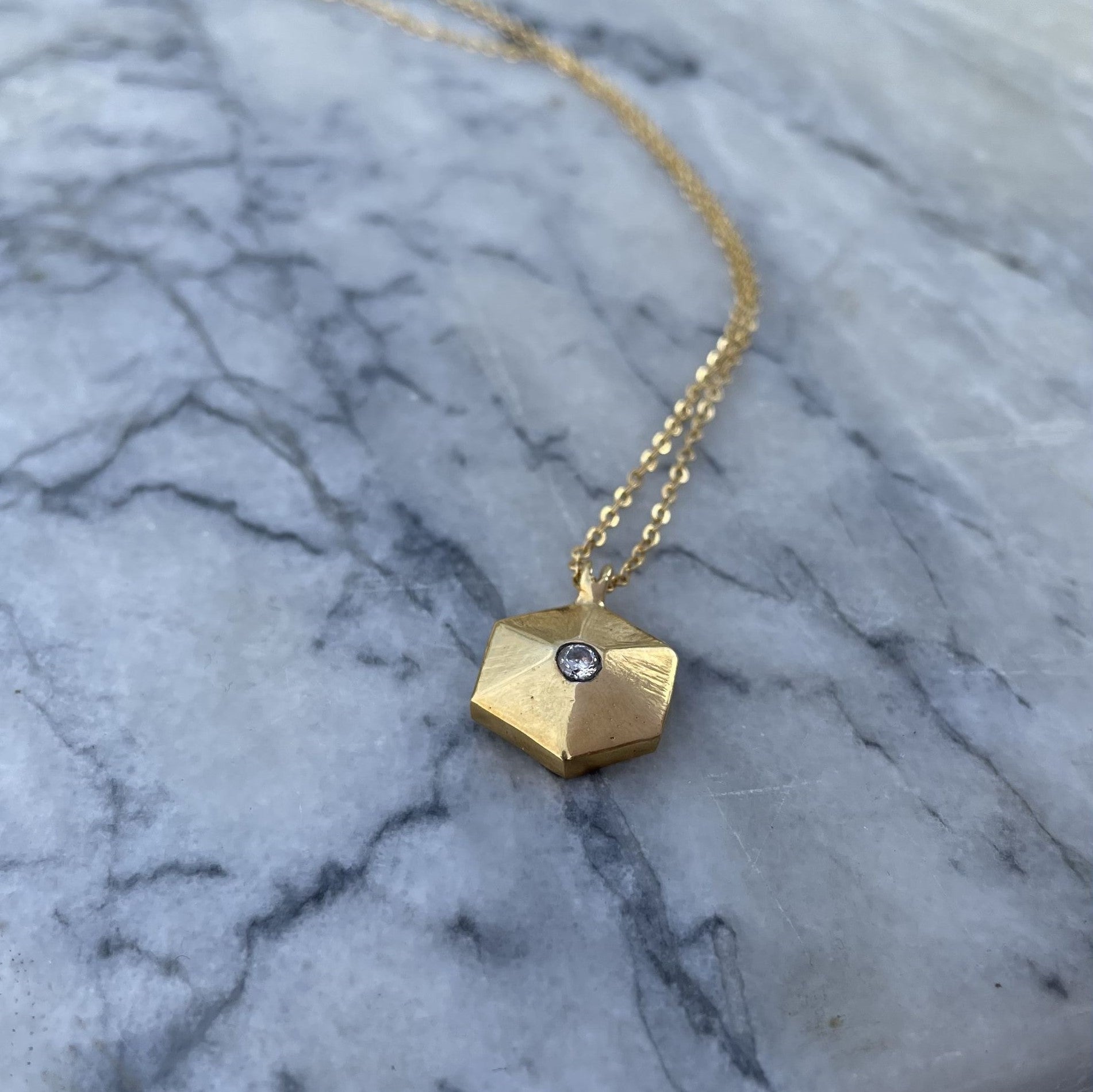Gusher Pendant